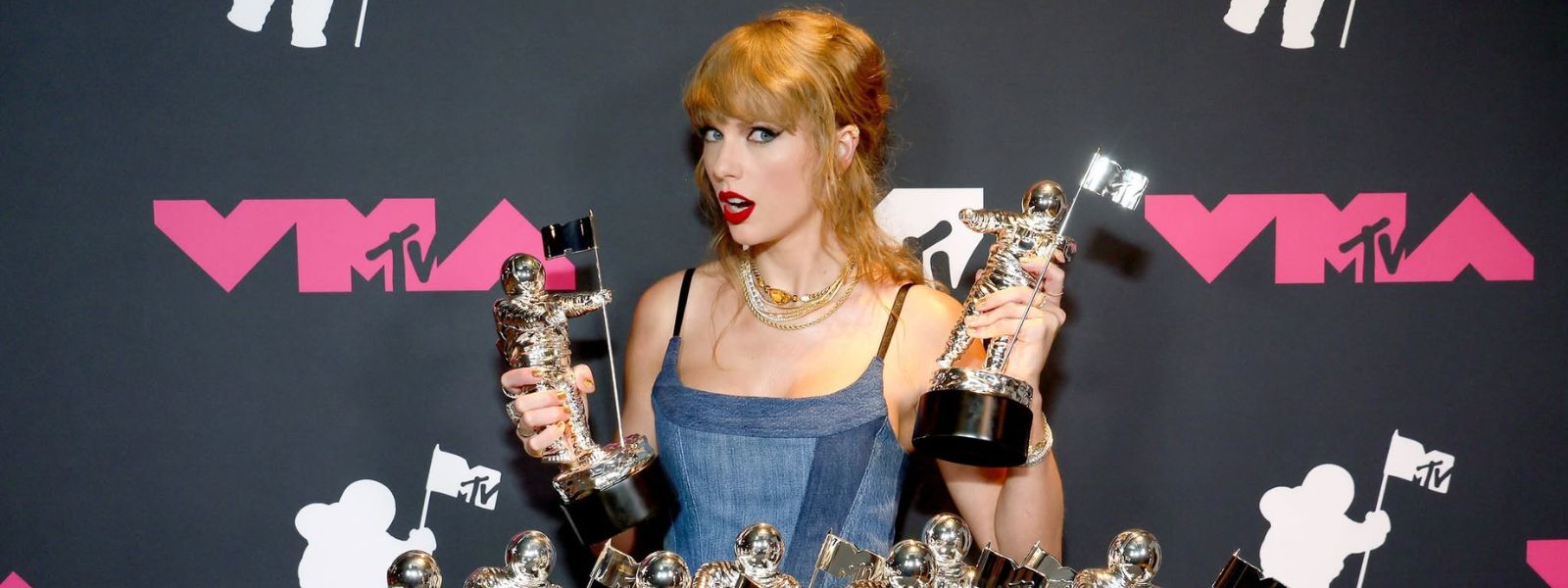 Taylor Swift sets record for most wins at MTV VMAs